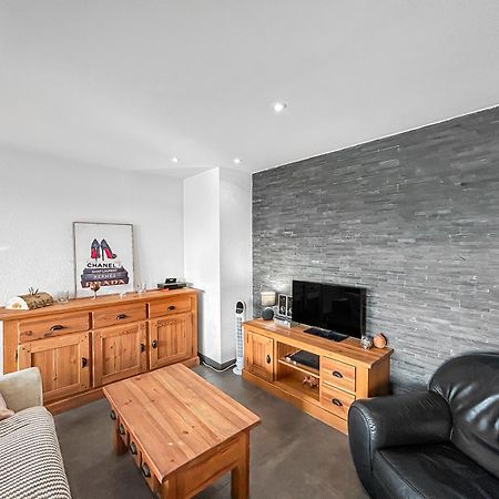 Escale Affaires Dugny-Bourget Apartamento Exterior foto
