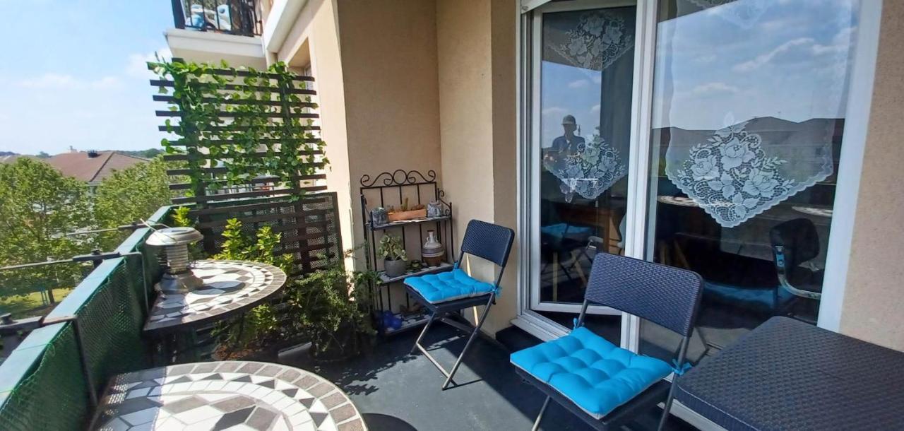 Escale Affaires Dugny-Bourget Apartamento Exterior foto