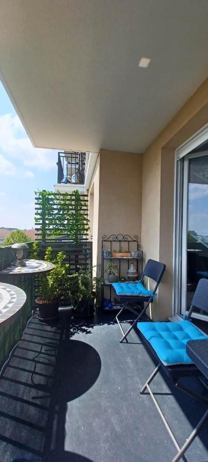 Escale Affaires Dugny-Bourget Apartamento Exterior foto