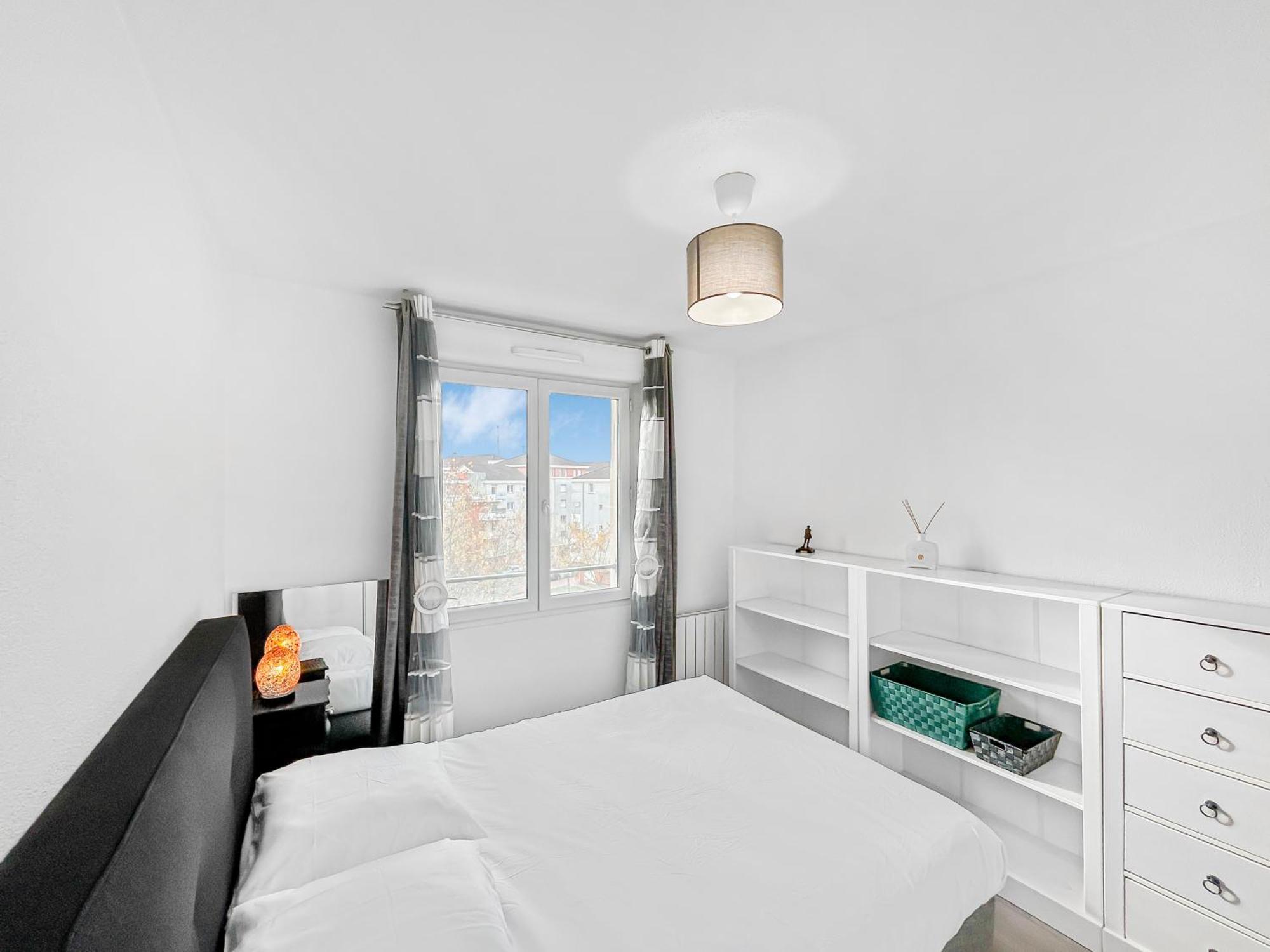 Escale Affaires Dugny-Bourget Apartamento Exterior foto