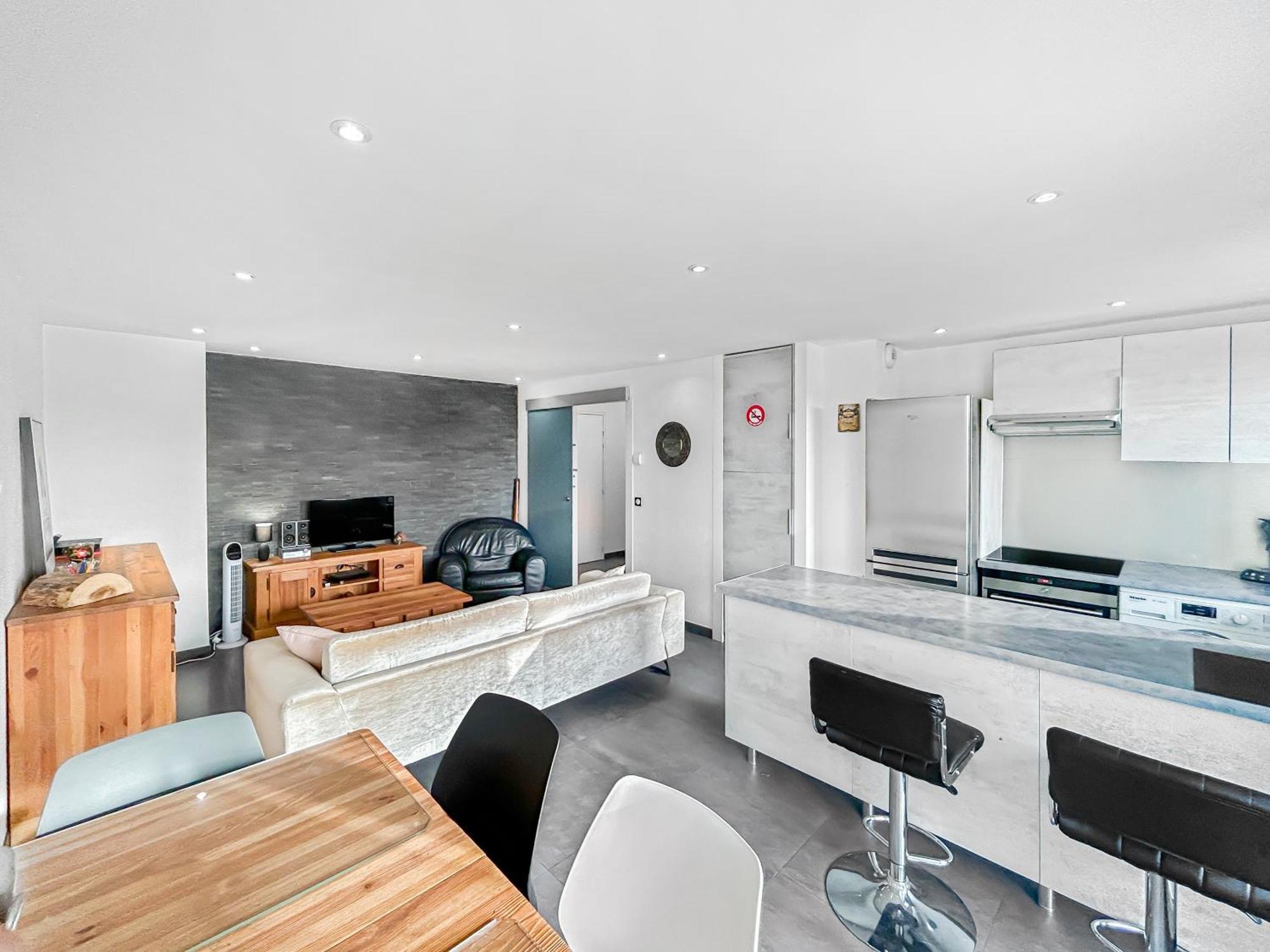 Escale Affaires Dugny-Bourget Apartamento Exterior foto