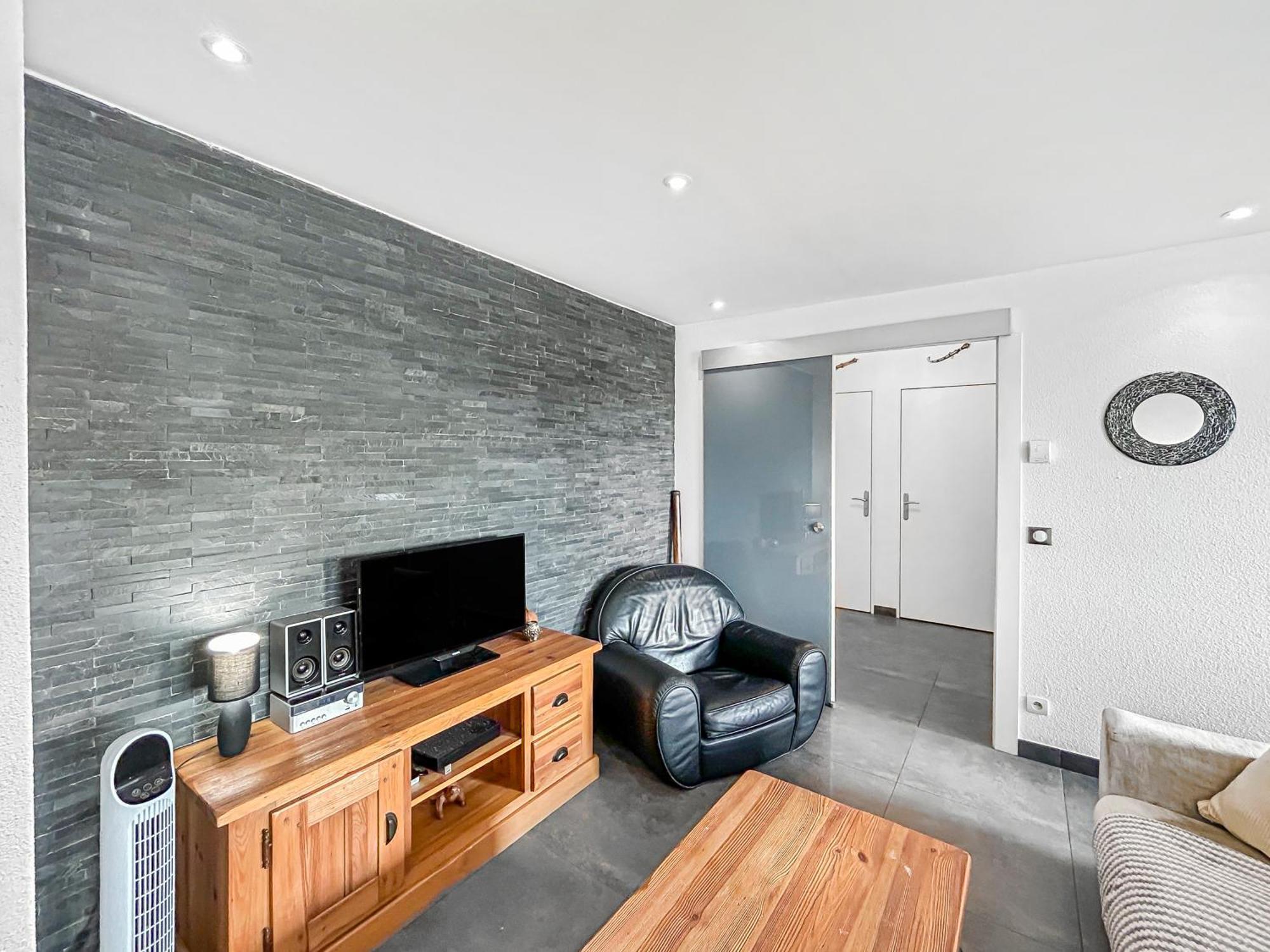 Escale Affaires Dugny-Bourget Apartamento Exterior foto